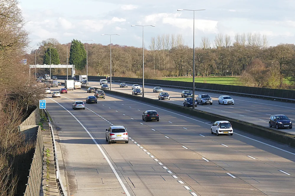 Guildford Roadworks: Woking Road Shuts, No Trains 10-11 Oct